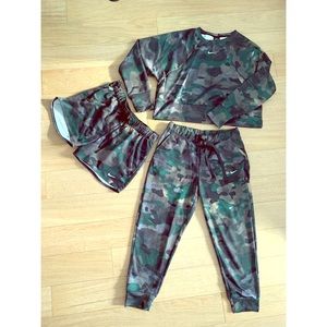 “NIKE” Shorts + sweatshirt + pants set